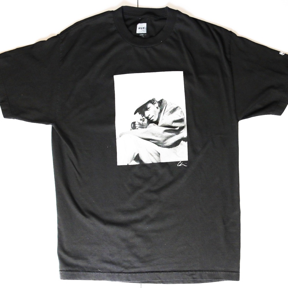 HUF x SNOOP DOGG T-SHIRT 420 COLLECTION